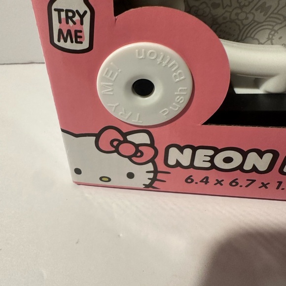 Hello Kitty Pink and White Neon Light - Picture 3 of 7